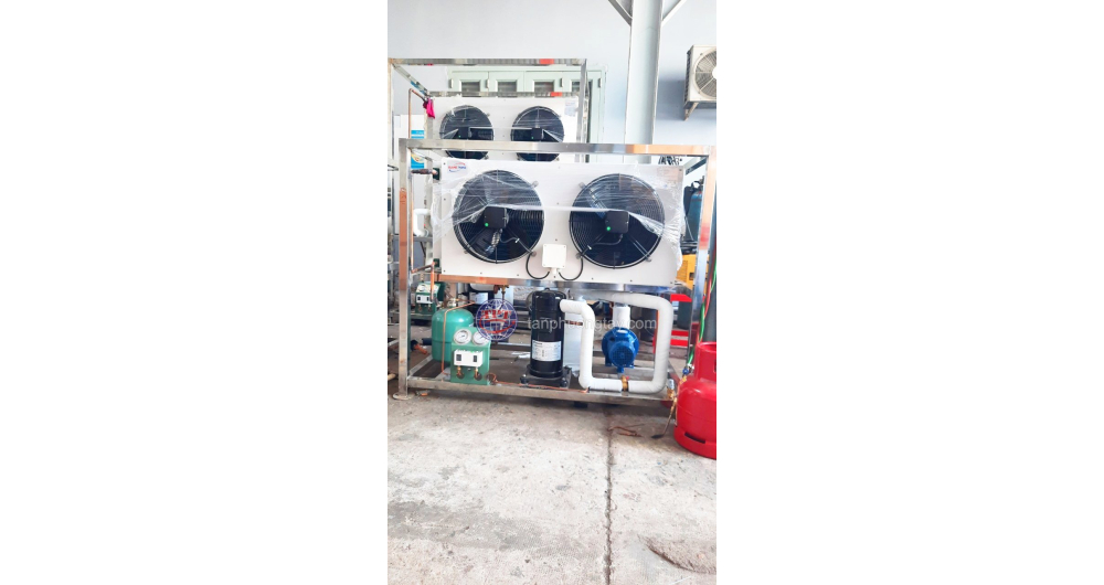 Máy Làm Lạnh Nước - Máy Làm Lạnh Nước Biển - C.P Việt Nam - Vũng Tàu